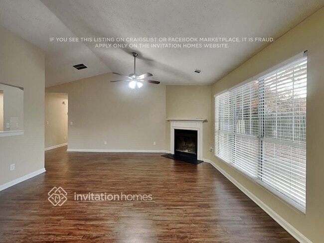 Building Photo - 10780 Mortons Crossing