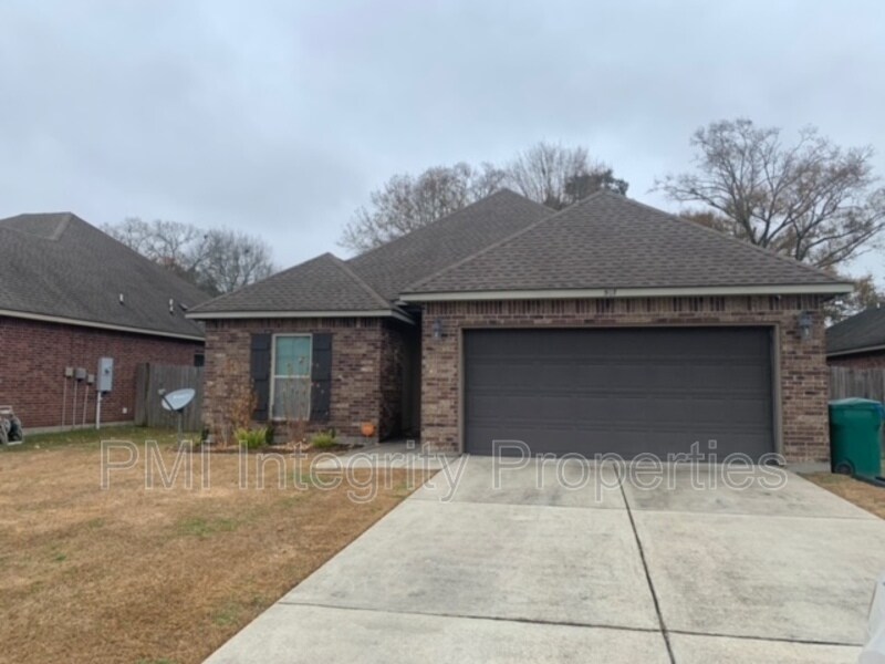 Primary Photo - 507 Flanders Ridge Dr