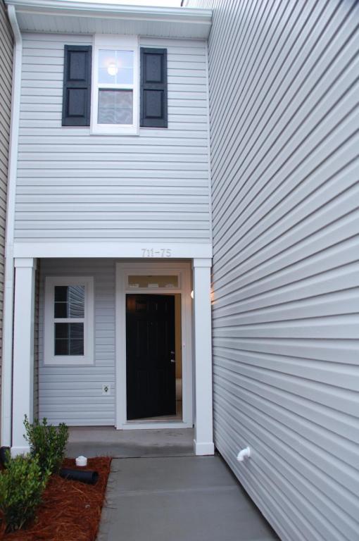 Building Photo - 711 Keystone Park Dr