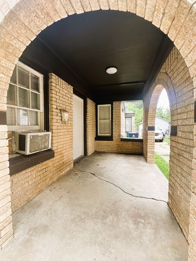 Photo - 2644 NW 11th St Apartment