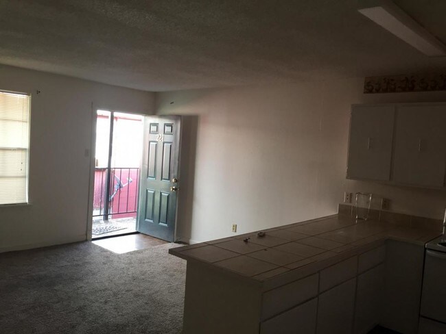 Foto del edificio - 1413 Jim Taylor