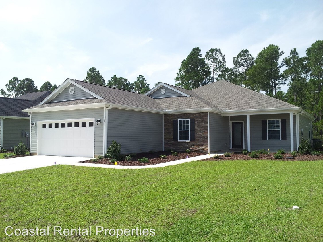 Primary Photo - 421 Hillsborough Dr
