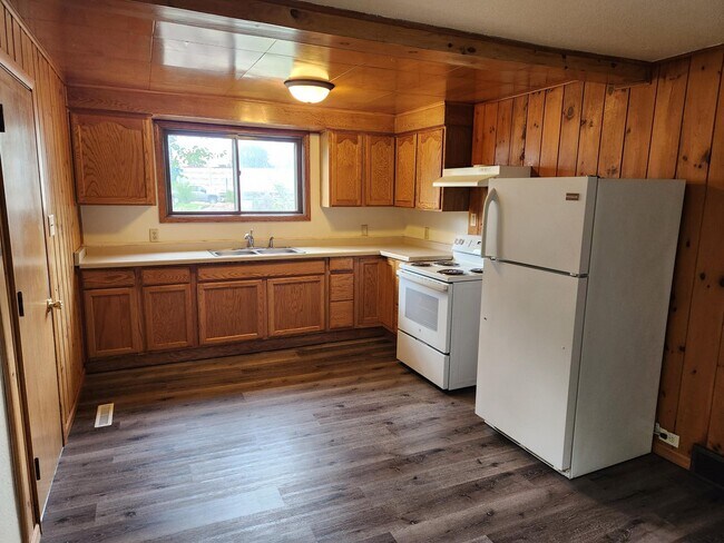 Foto del edificio - 2165 Prairie St