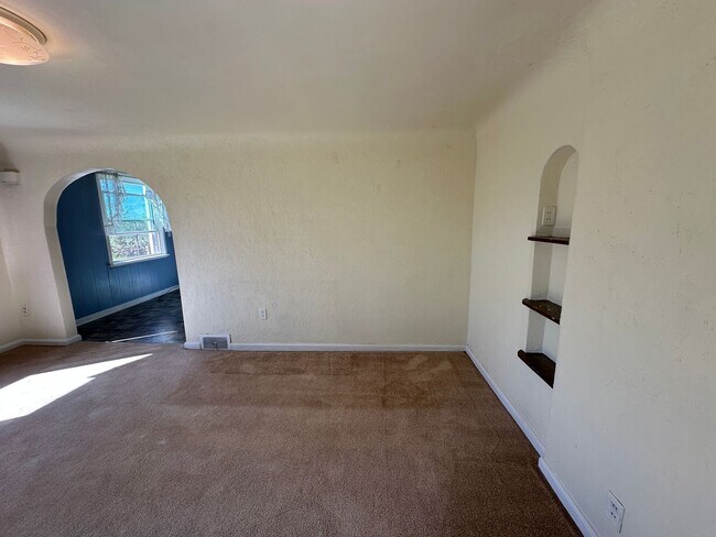 Foto del edificio - 5084 W. Hwy 33
