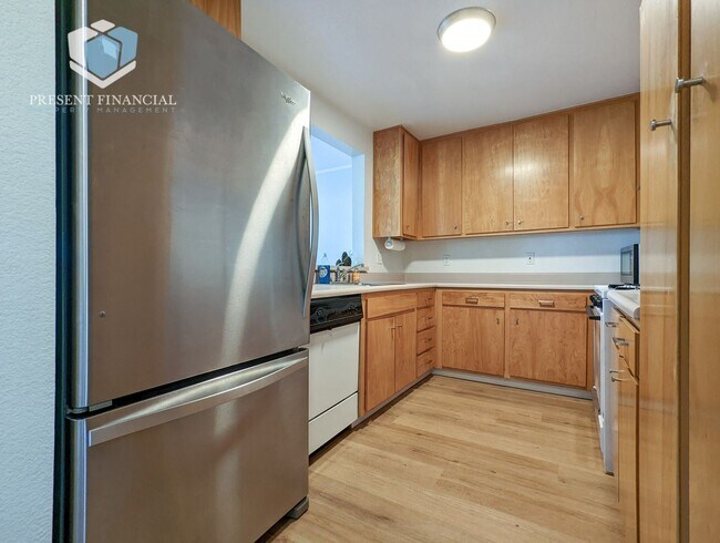 Foto del edificio - 3 br, 2 bath House - 82 Garnett Terrace