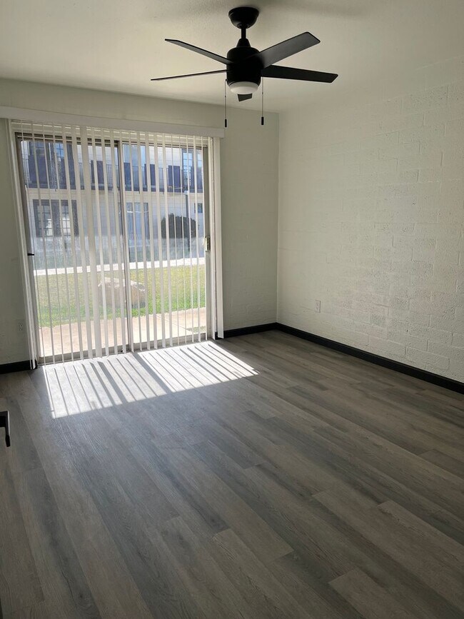 Foto del interior - 60 On Roger Apartments