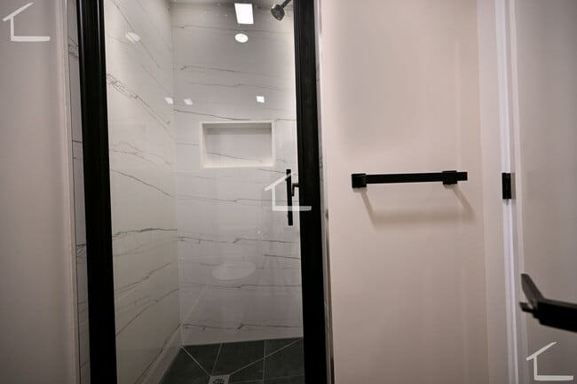 Foto del edificio - Brand new 2 bed in Bay Village