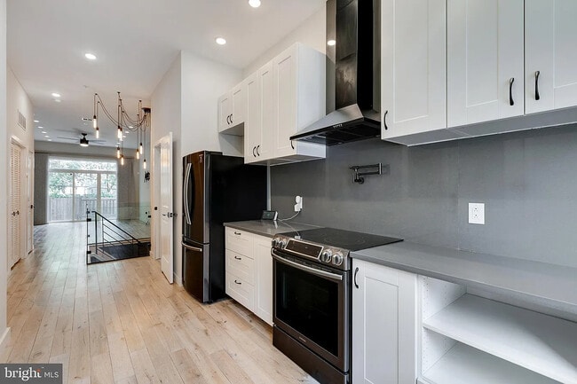 Photo - 1825 Ginnodo St (Philadelphia, PA) Apartment