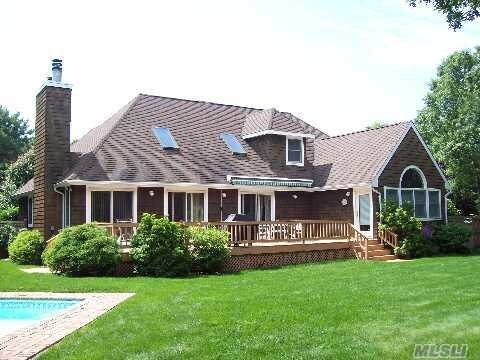 Building Photo - 19 Bennett Dr