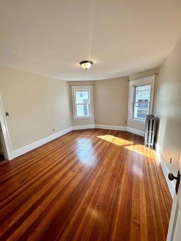 Foto del edificio - 938 Norwest Dr