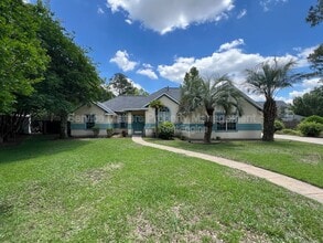 Building Photo - 5784 Twisted Oak Ct