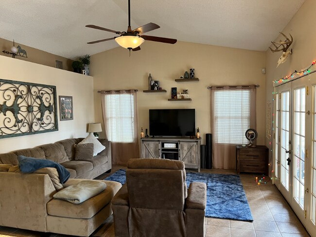 Foto del edificio - 18844 N 40th Pl