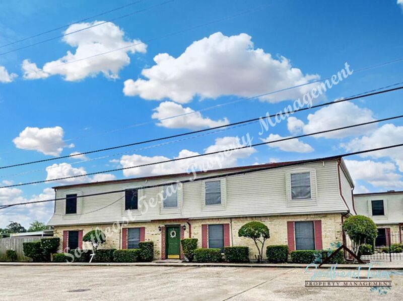2901 Helena Ave Unit 601, Nederland, TX 77627 Condo for Rent in