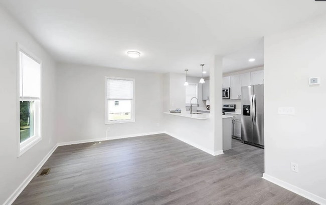 Foto del edificio - 2410 Poplar St