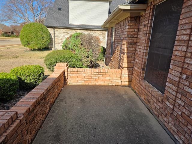 Building Photo - 2308 Welch Pl