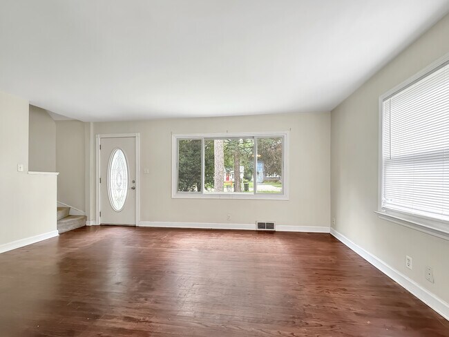 Foto del edificio - 830 Loomis St