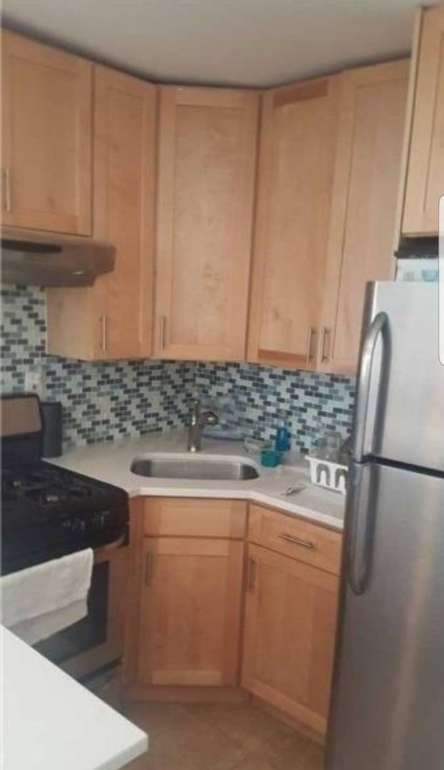 Foto del edificio - 116-14 Inwood St