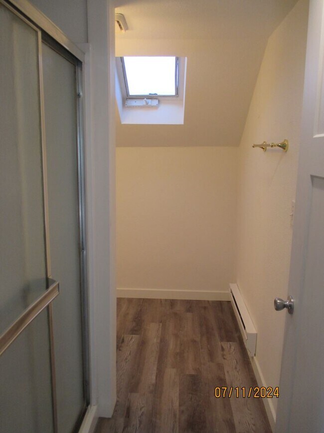 Foto del edificio - Cute 2 Bed 1 Bath Duplex in Puyallup