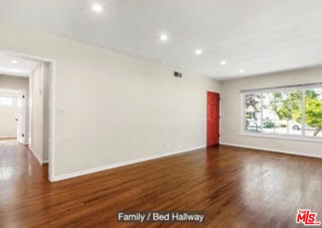 Building Photo - 4538 Wortser Ave