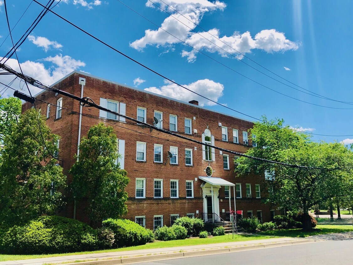 Foto principal - 5103 43rd Ave
