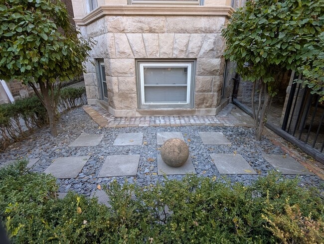 Foto del edificio - 3716 N Fremont St