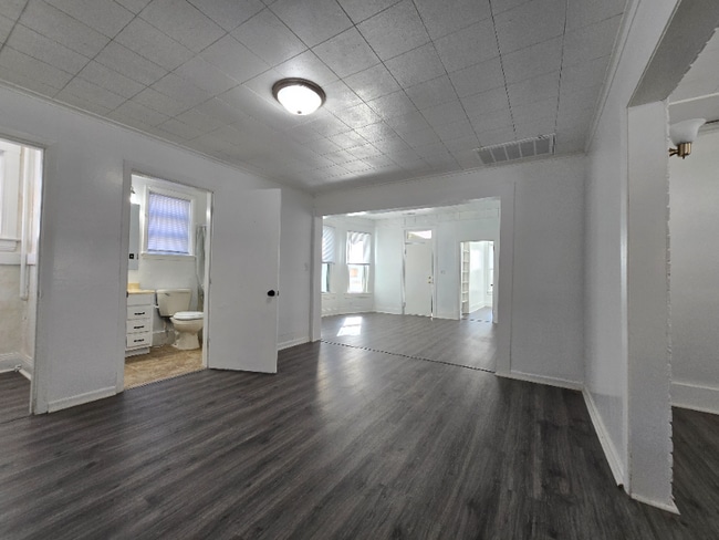 Foto del edificio - 439 W Vine St