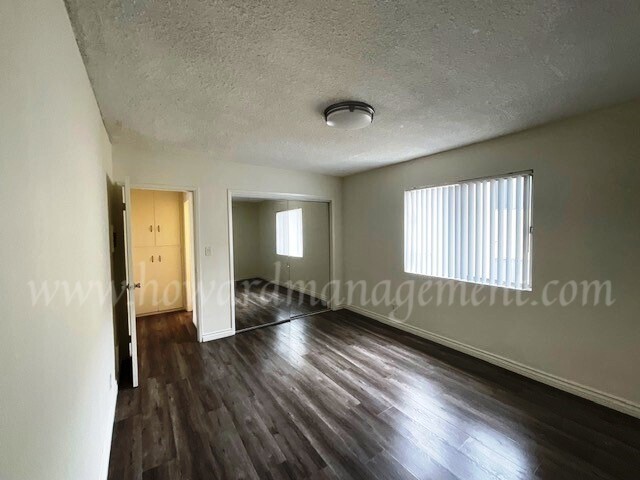 Unit #21 - Midvale Ave Apartments