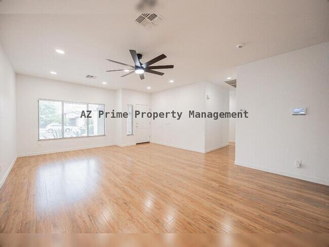 Foto del edificio - 7111 S 21st Dr
