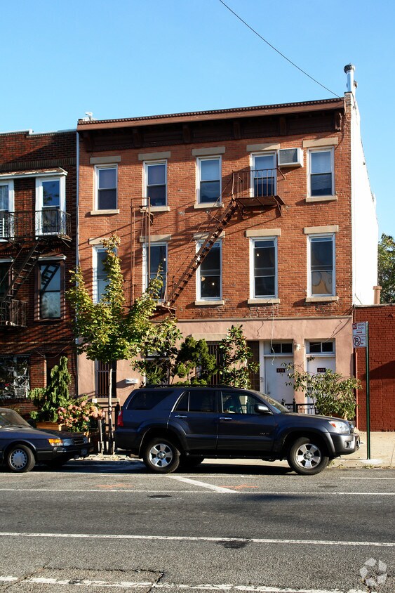 Foto del edificio - 575 Union St