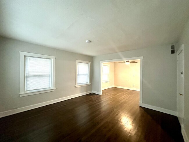Foto del edificio - 208 W 34th St