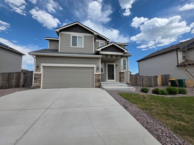 Building Photo - 6123 Nash Dr
