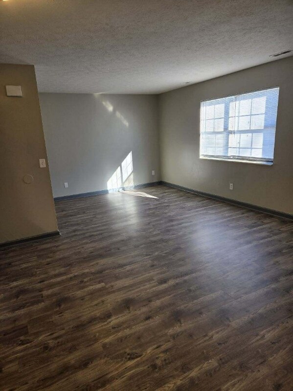 Foto del edificio - 32 Scioto Dr