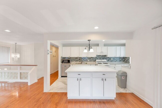 Foto del edificio - 26250 39th Pl S