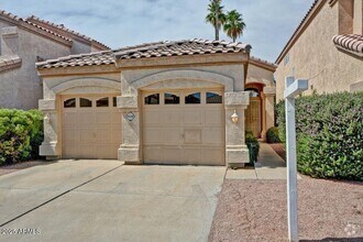 Building Photo - 3438 E Rockwood Dr