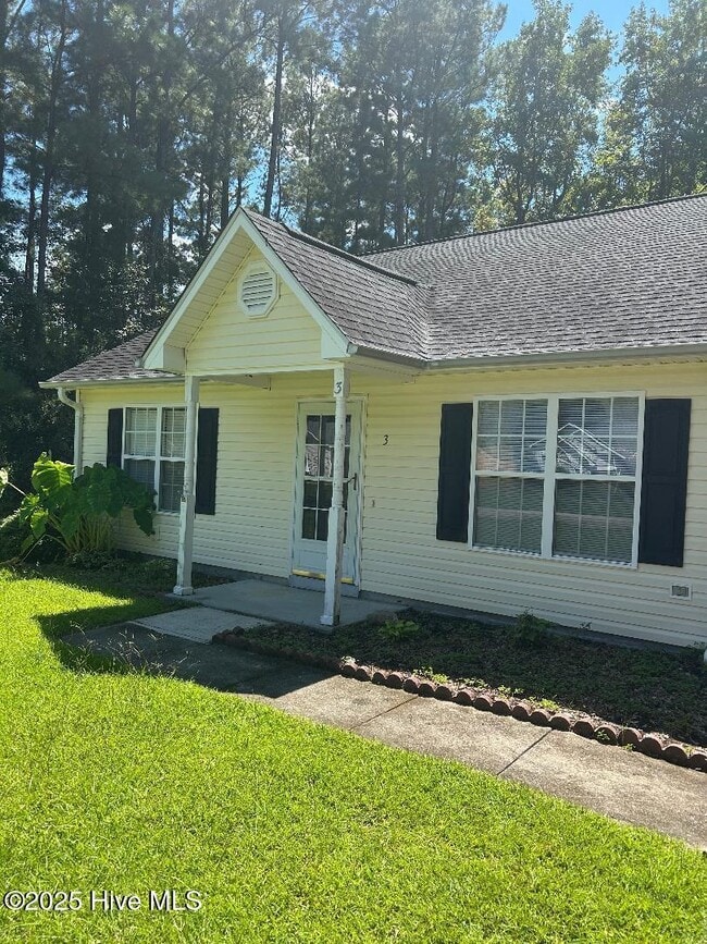 Building Photo - 3 Stoney Creek Ln