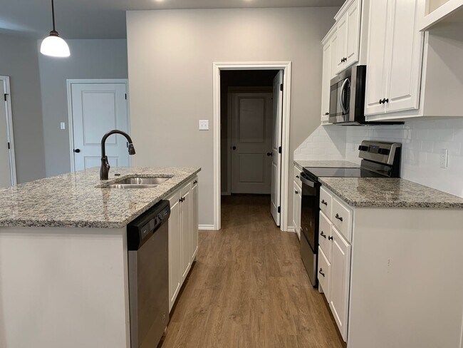 Building Photo - 1223 Preston Trails