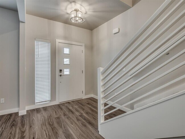 Foto del edificio - 520 NW 176th Terrace