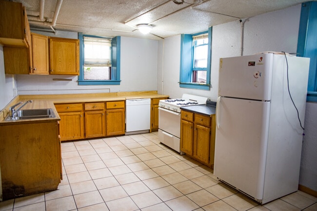Foto del edificio - 417 11th Ave SE