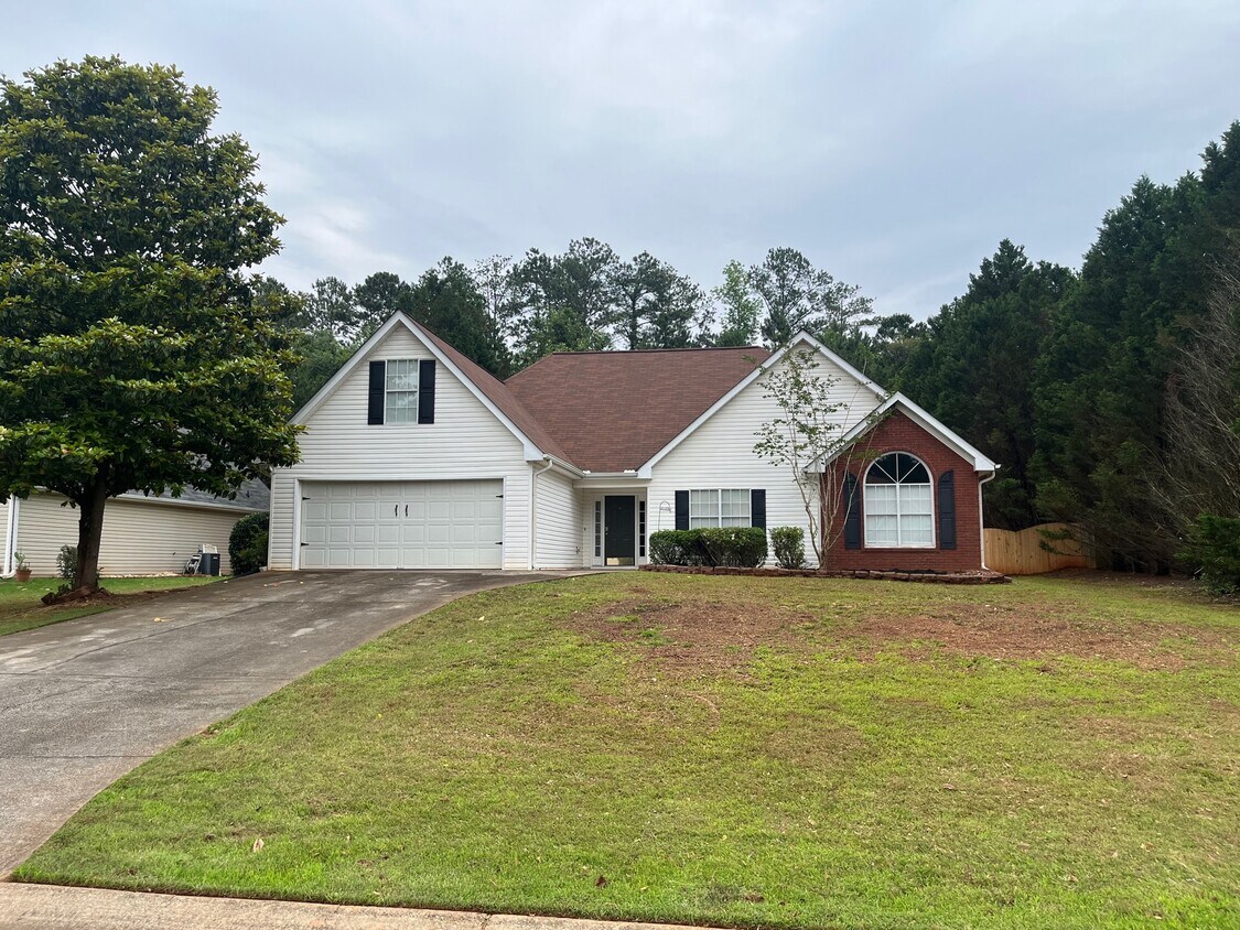 45 Deep Springs Way, Covington, GA 30016 House Rental in Covington