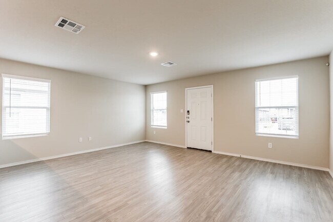 Foto del edificio - 4219 Southton Lk