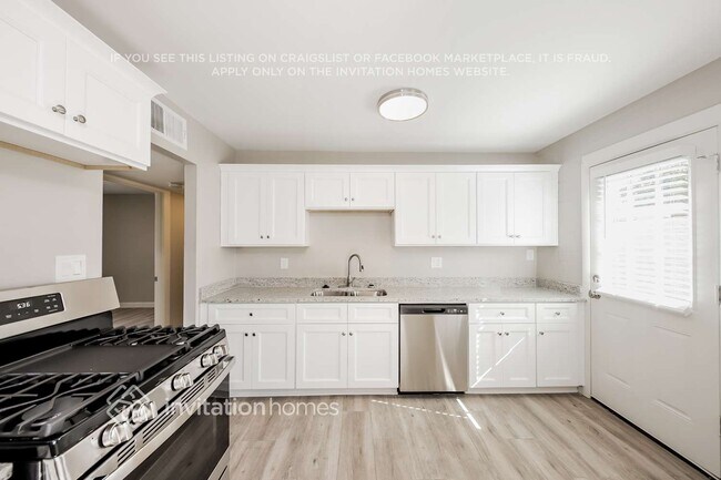 Foto del edificio - 4038 W Townley Ave