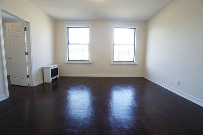 Foto del edificio - 418-420 West 130th Street