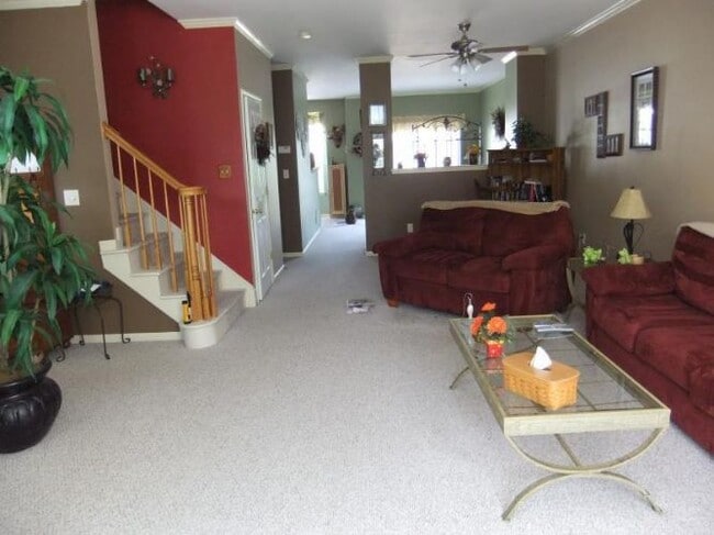 Building Photo - 9 Haddenford Dr