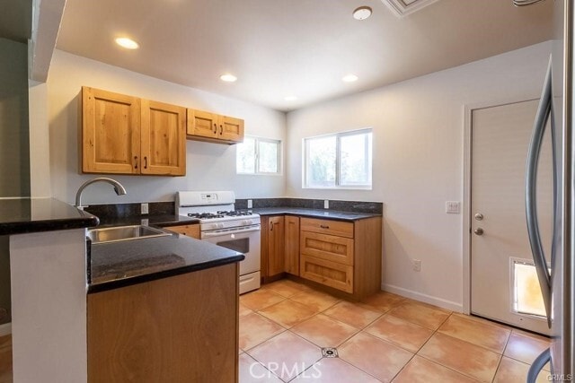 Building Photo - 28943 Greenspot Rd