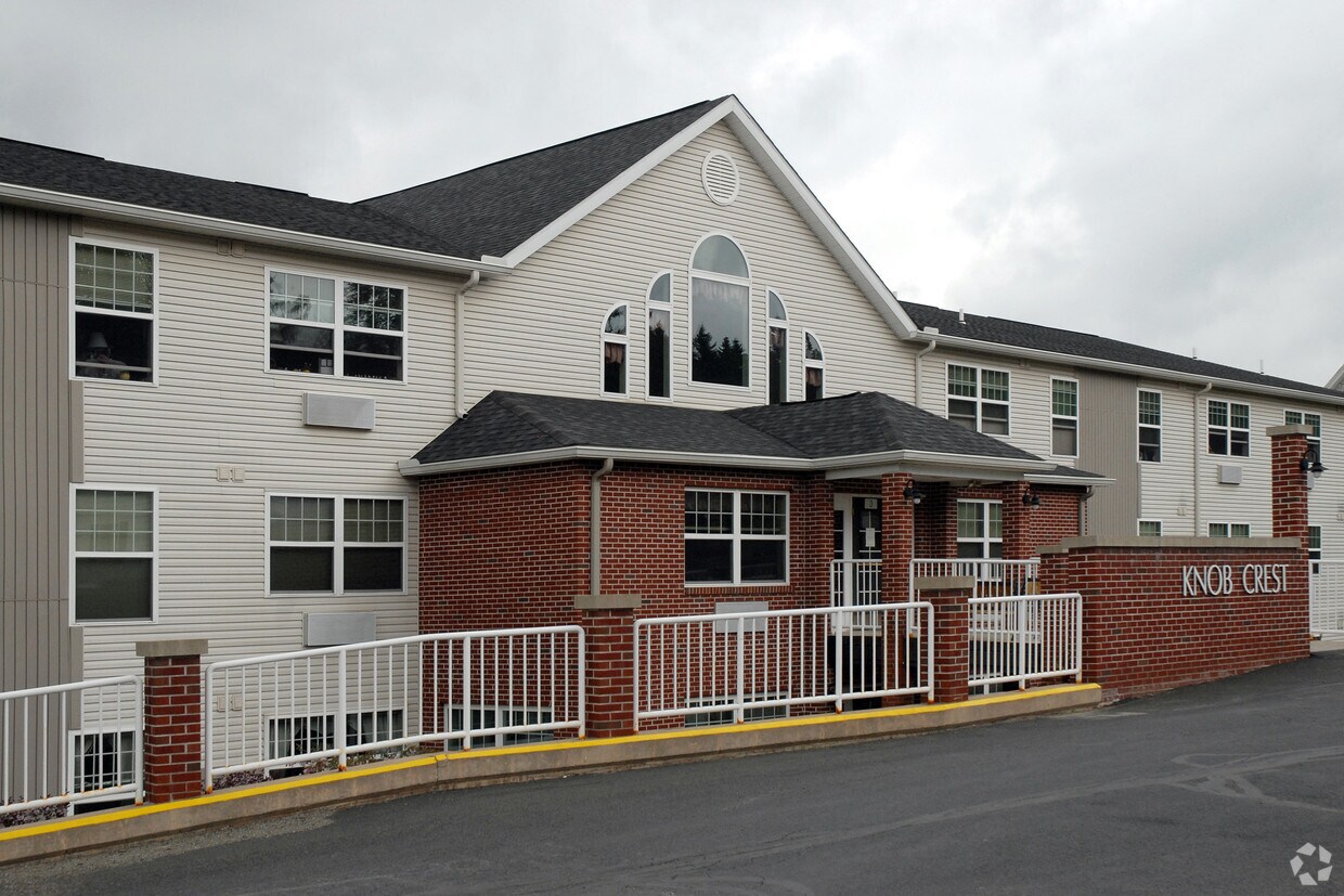 Foto del edificio - Knob Crest
