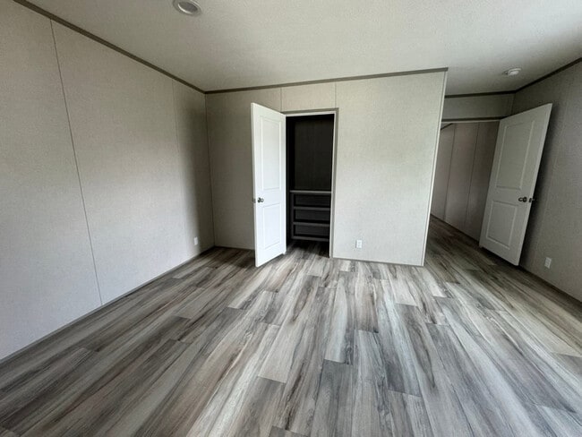 Foto del edificio - 90 Peach St