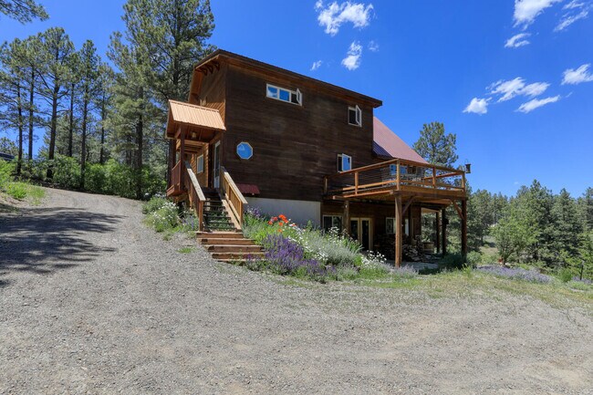 Building Photo - 237 Buena Vista Pl