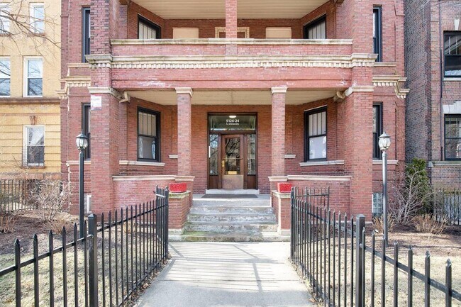 Building Photo - 5121 S University Ave