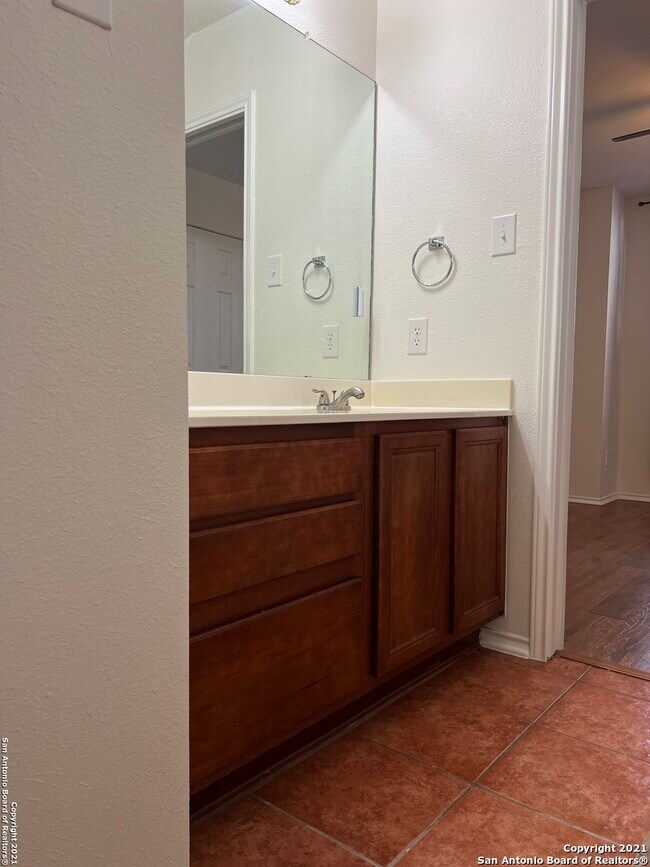 Foto del edificio - 3610 Grissom Mist