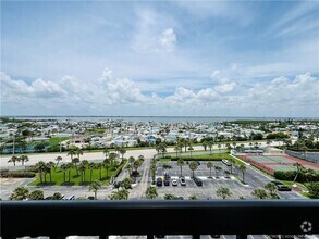 Building Photo - 10680 S Ocean Dr